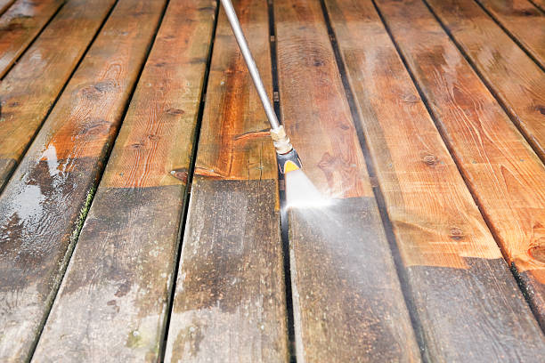 Deck Cleaning Services in Conrad, IA